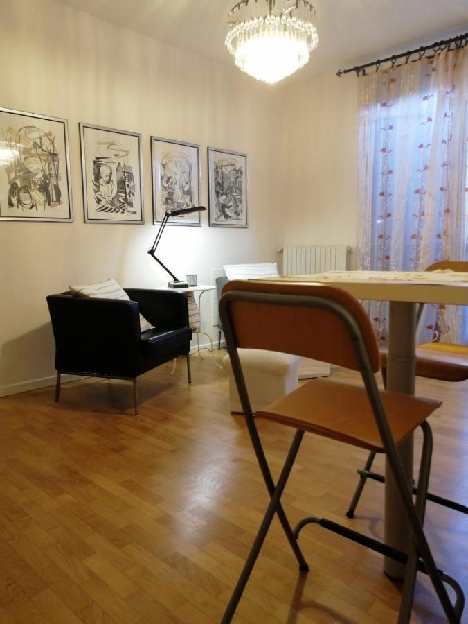 Appartamento Angela Cento  Exteriör bild
